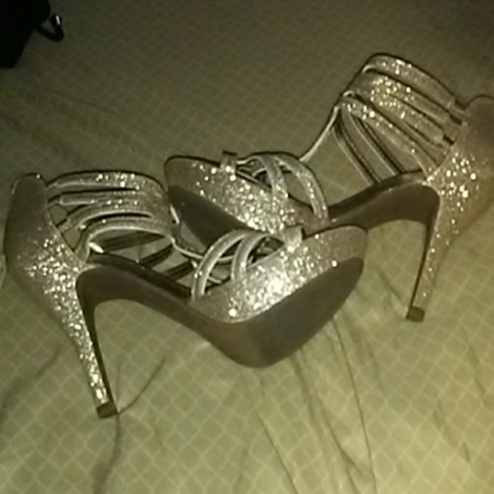 Gold stiletto heels